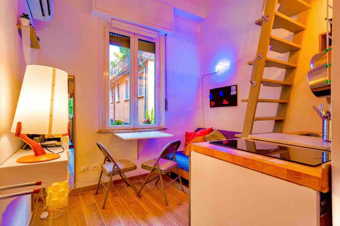 Aria Condizionata, Loft A 13' Dal Duomo Con Ampio Balcone Wifi E Netflix Lägenhet Milano Exteriör bild
